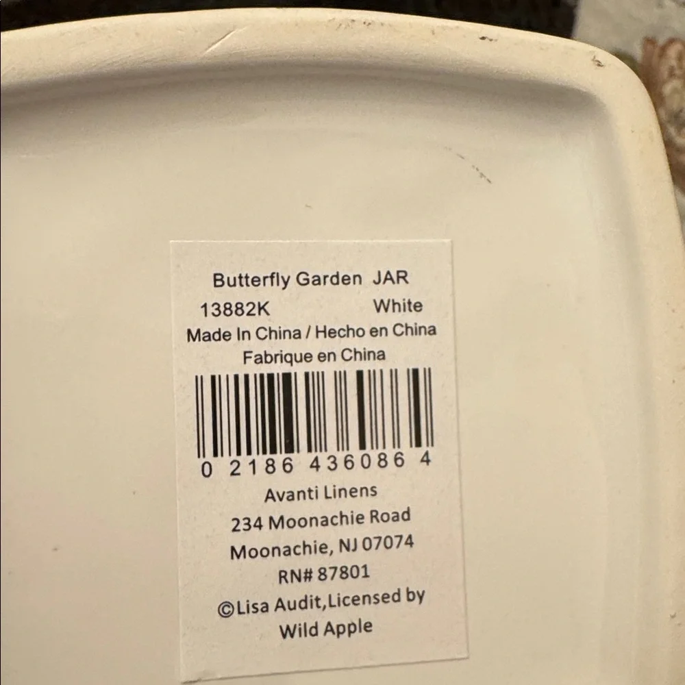 NWT Avanti Butterfly Garden Jar with Avanti Butterfly Garden Tray